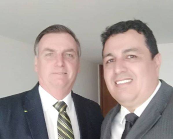 Advogado revela: empresário vilhenense calcula custo, pede o adiamento de eleições e fará videoconferência com Bolsonaro