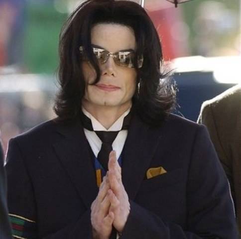 MICHAEL JACKSON MORRE AOS 50, DIZEM NBC E "LOS ANGELES TIMES"