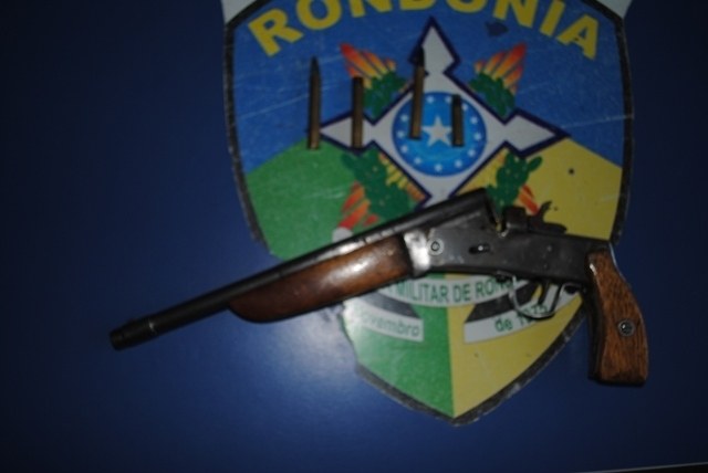 Homem se converte e vai pessoalmente entregar arma na Guarda Mirim (1)