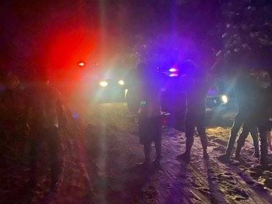 Em cidade vizinha, Polícia Militar prende 2 por fazer festa em sítio e promover bebedeira e aglomeração