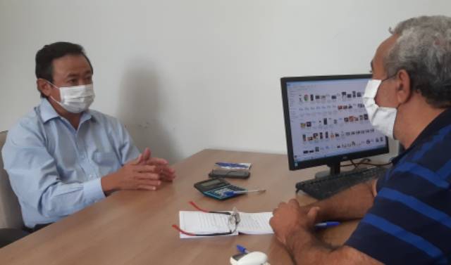 Prefeito fala de pressões durante pandemia e avisa: manter comércio aberto ou voltar a fechar depende da população