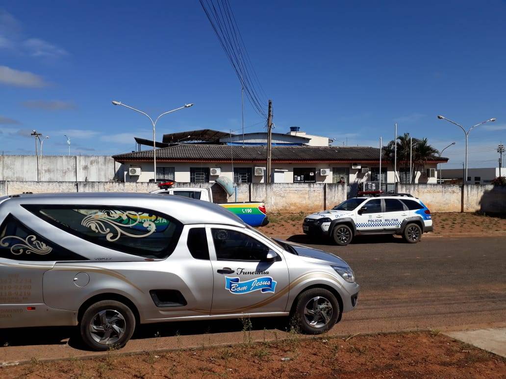 FEMINICÍDIO: homem é preso após matar ex-companheira e esfaquear cunhado na cidade de Cerejeiras
