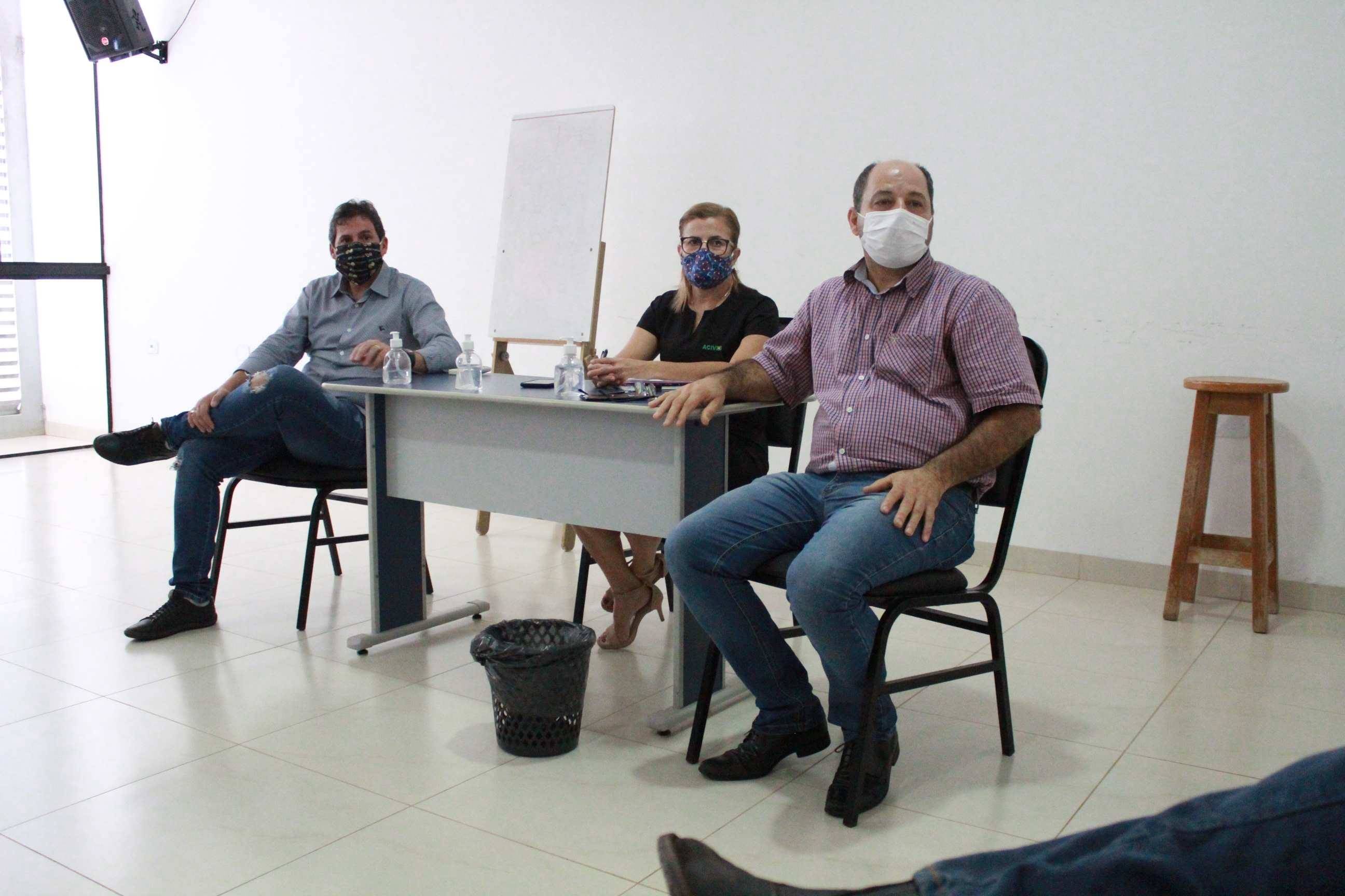 Com objetivo de alertar sobre cuidados para prevenir disseminação do Coronavírus em Vilhena, ACIV reúne imprensa para criar campanha de conscientização