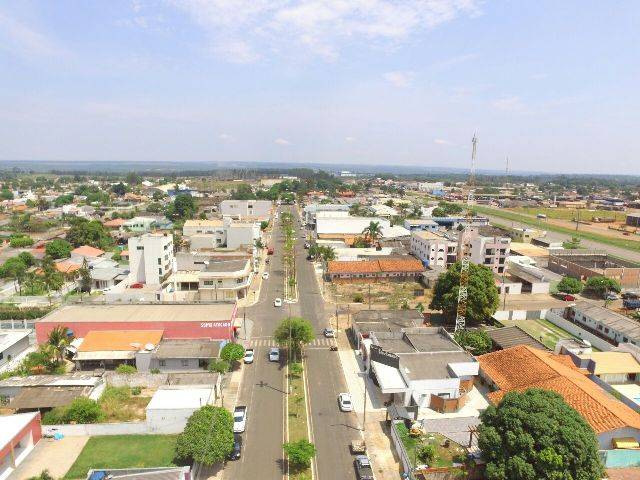 Mesmo com decisão de juiz federal, quase nada muda em Vilhena e comércios não serão fechados; mas prefeito faz alerta