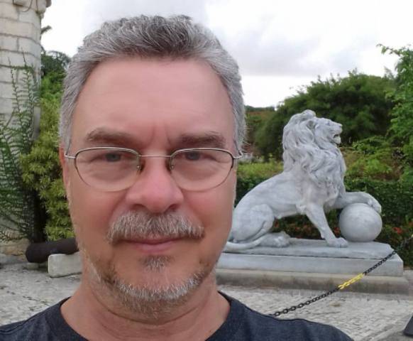 Pioneiro em Vilhena, onde chegou logo depois de se formar, dentista morre em casa, aos 64 anos