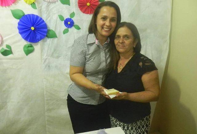 “Data Especial”: deputada Rosangela Donadon parabeniza rondonienses pelo Dia das Mães