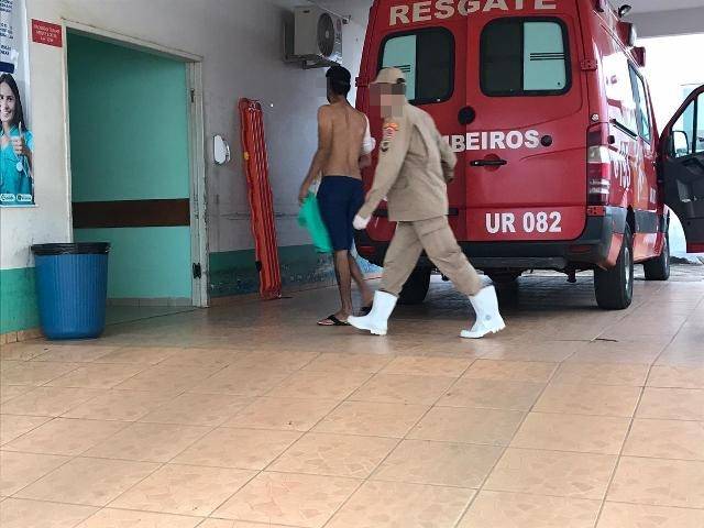 Ao reagir a assalto, homem de 37 anos é esfaqueado por ladrões; Polícia Militar e Bombeiros foram mobilizados