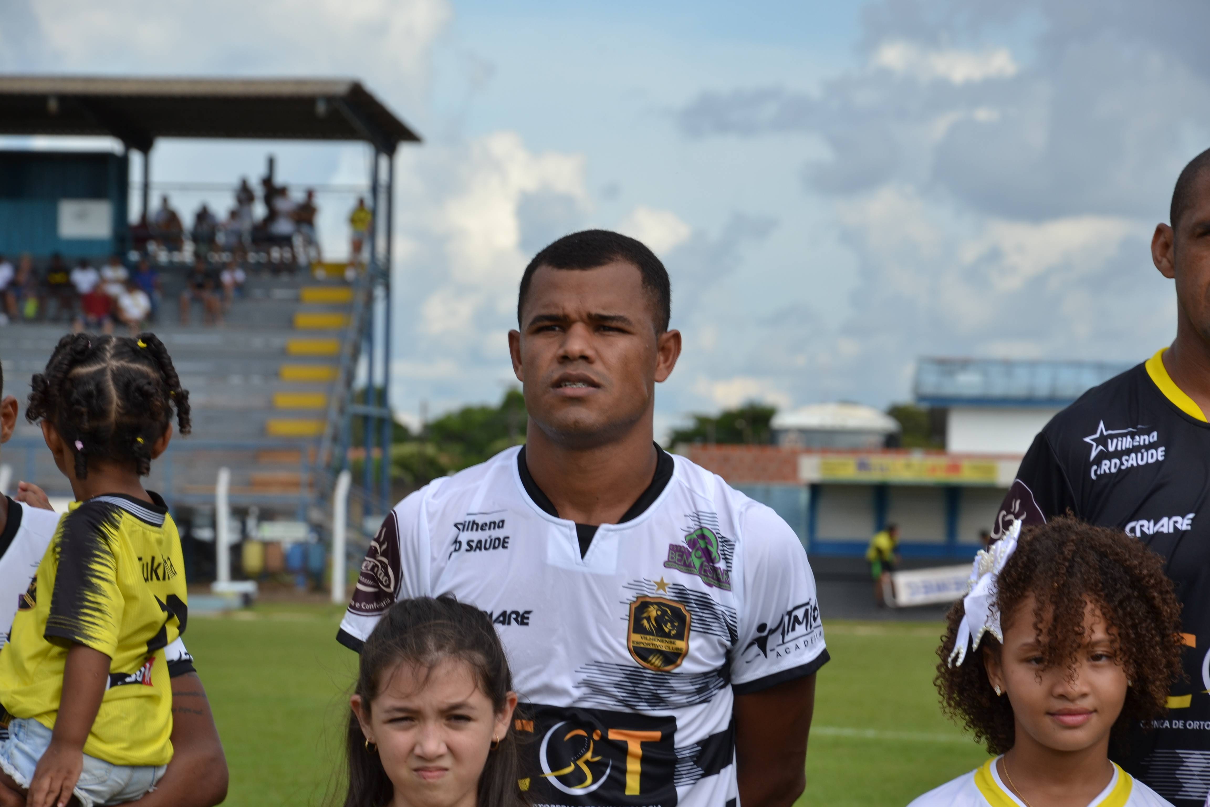 Vilhenense não renova com Lagoa; volante embarca hoje com destino a Alagoas