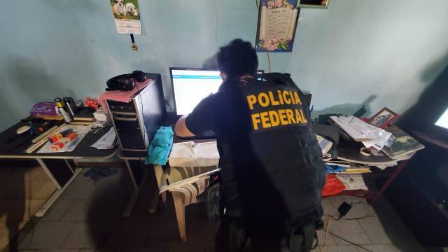 Polícia Federal deflagra operação e prende, em cidade de Rondônia, homem que compartilhava pornografia infantil