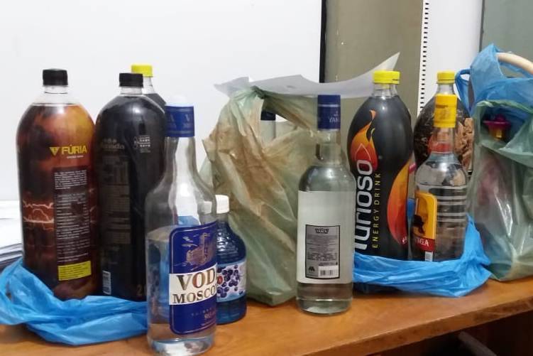 Ladrões arrombam conveniência do centro de Vilhena e furtam cigarros e bebidas; dois foram presos