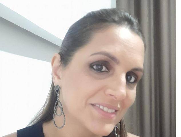 Vilhena: pneu de motocicleta estoura, diretora de escola municipal sofre acidente e está internada há uma semana em UTI