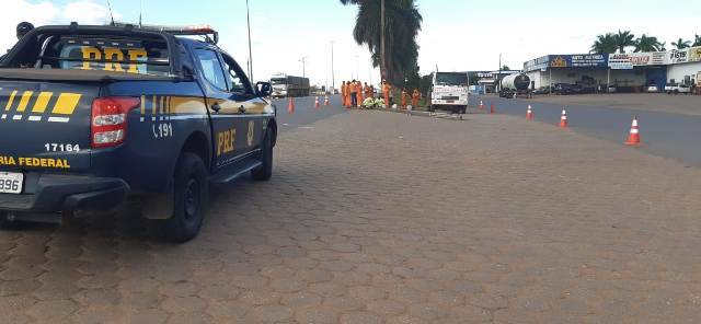 Alegando que trecho é crítico e provoca acidentes, DNIT fecha saída da BR 364, em Vilhena; para alguns, obra trará transtornos