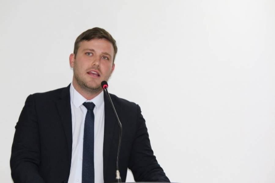 Após empresário demolir mureta polêmica na BR 364, vereador consegue apoio de deputado para construir rotatória