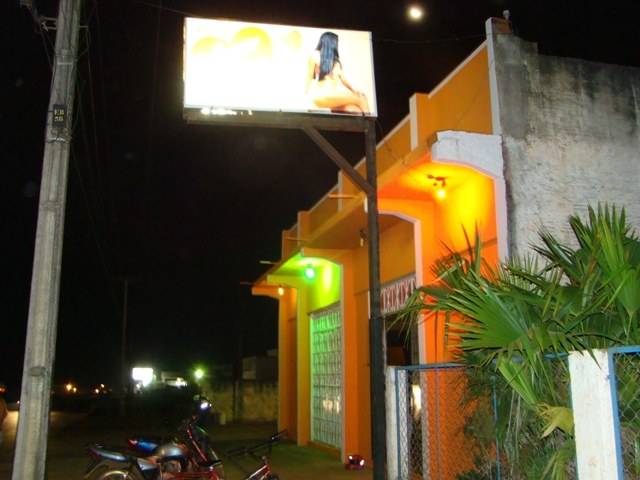 DONO DE BOATE DENUNCIA PEDOFILIA