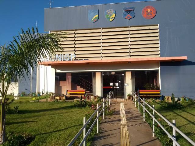 Golpistas se passam por agentes de saúde para vender aparelhos superfaturados a idosos, em Vilhena