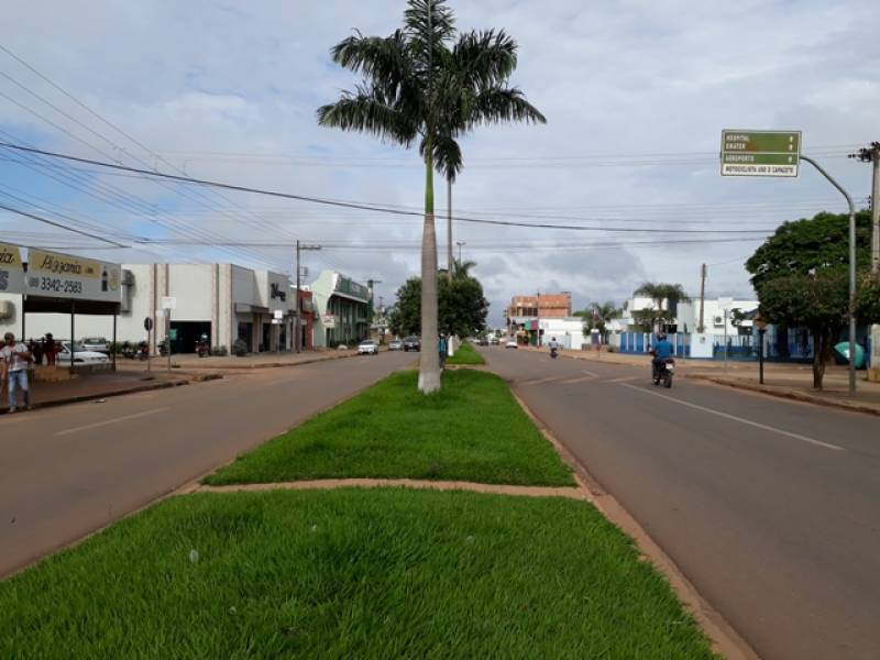 Rapaz de 23 anos perde controle de moto, sofre queda e morre depois de dar entrada em hospital de Cerejeiras