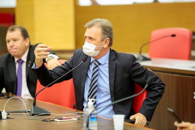 Deputado Luizinho Goebel solicita que Governo abasteça hospitais rondonienses com materiais e insumos