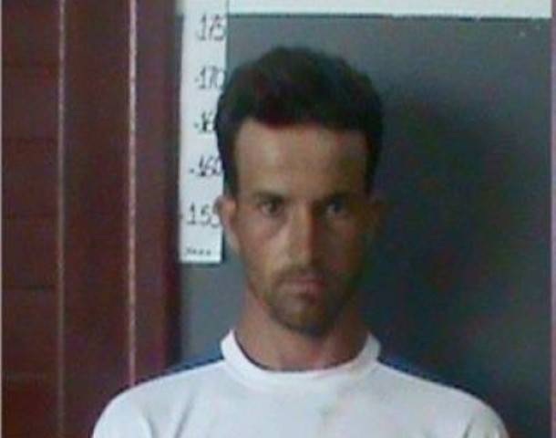 Em liberdade condicional, homem que matou idoso a golpes de facão em 2012 é preso acusado de furto, em Cerejeiras