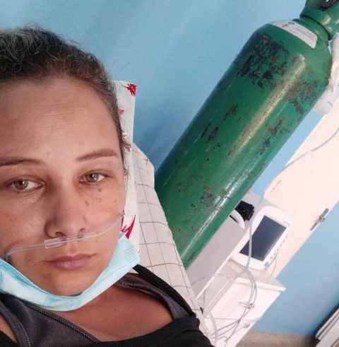 "Se eu não morresse pelo vírus, morreria de fome", relata mulher que tratou Covid-19 em hospital de Colorado do Oeste