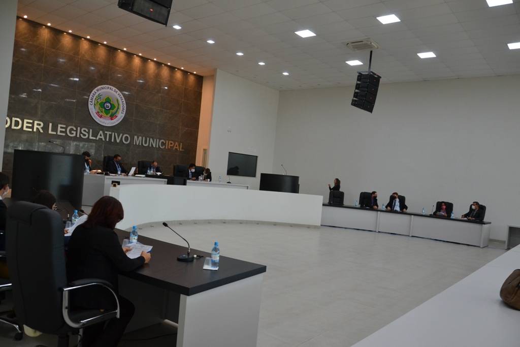Sem consenso sobre projeto de lei que tira dinheiro da Farmácia Básica e CAPS, presidente retira matéria de pauta