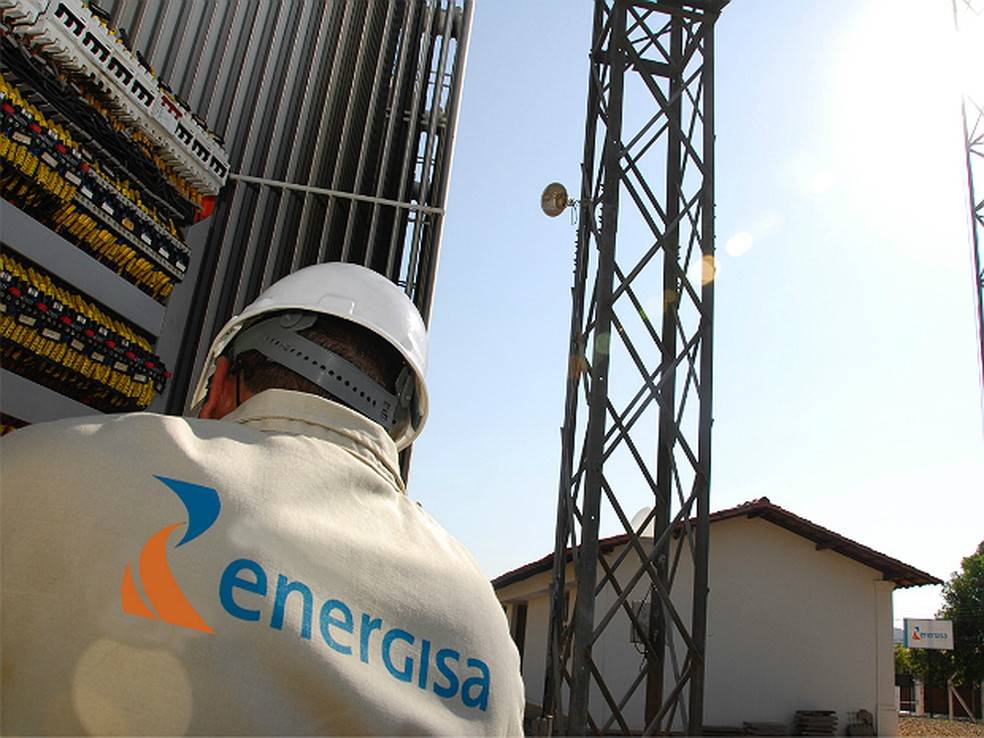 Crime contra o consumidor: empresário denuncia distribuidora na polícia por quedas frequentes de energia