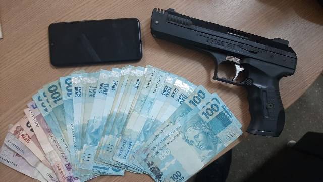 Em Colorado do Oeste, garota de programa furta e deixa sitiante pelado em quarto de hotel; ao sair, é roubada por adolescente