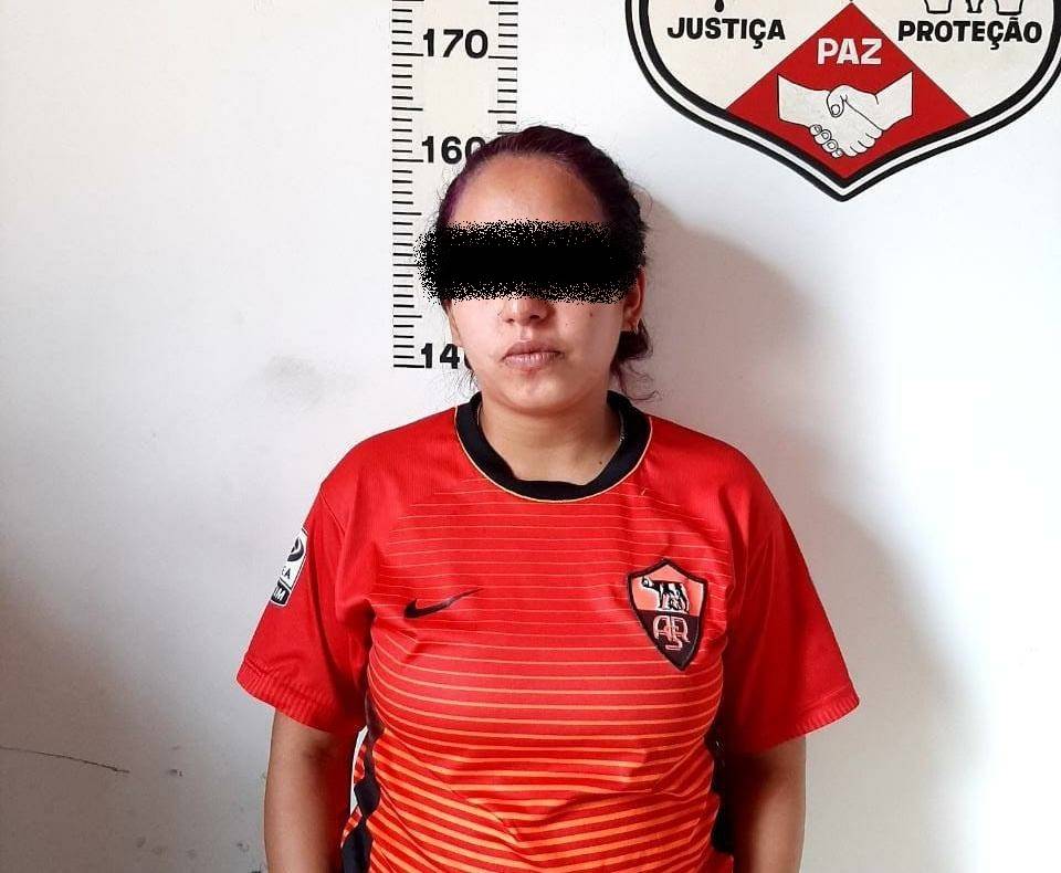 Foragida da justiça de Porto Velho acusada de decapitar rapaz de 18 anos é presa em Cerejeiras