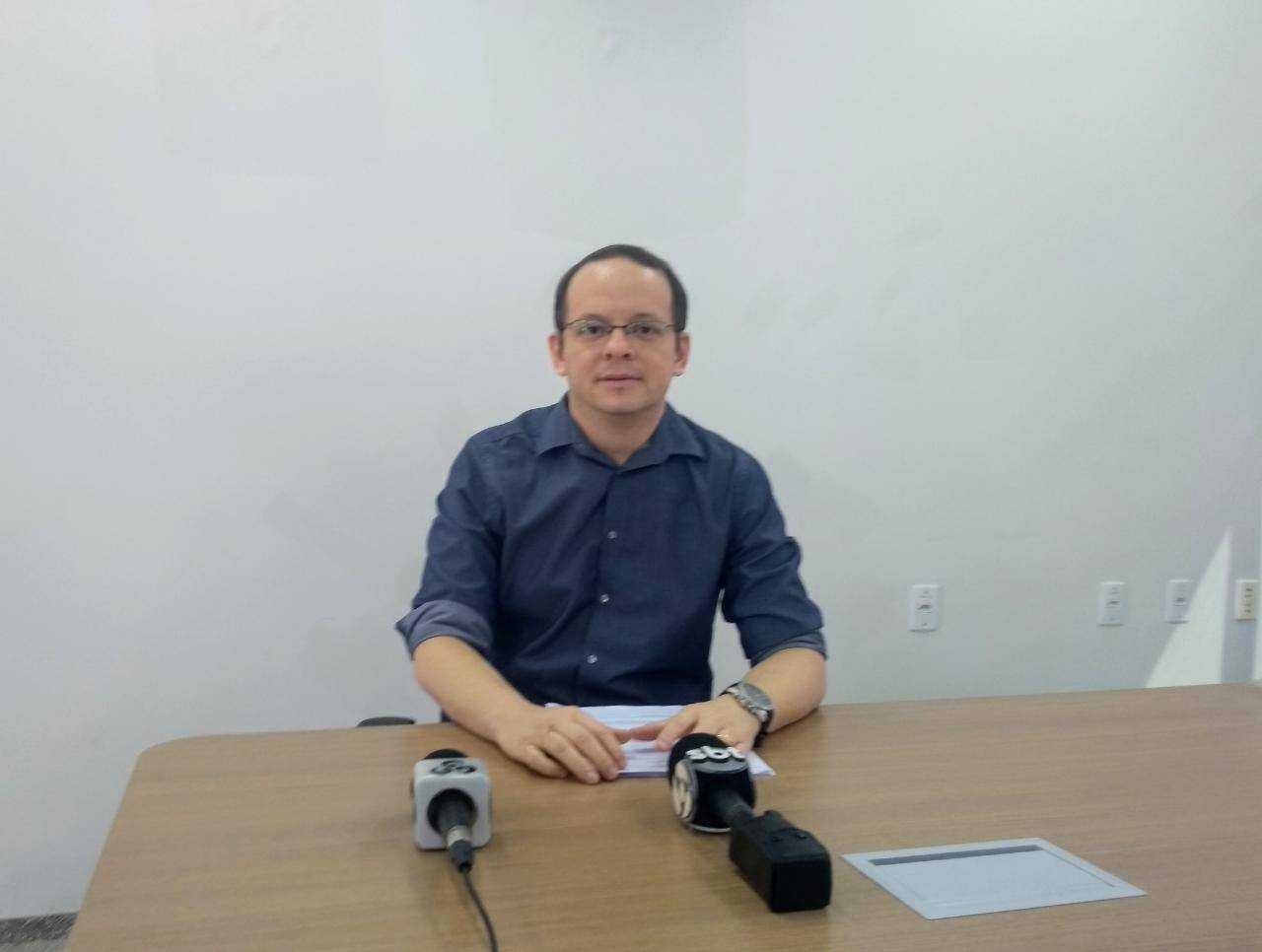 Rapaz que matou tio e enterrou corpo no quintal alega legítima defesa; delegado dá detalhes do crime que chocou o Cone Sul