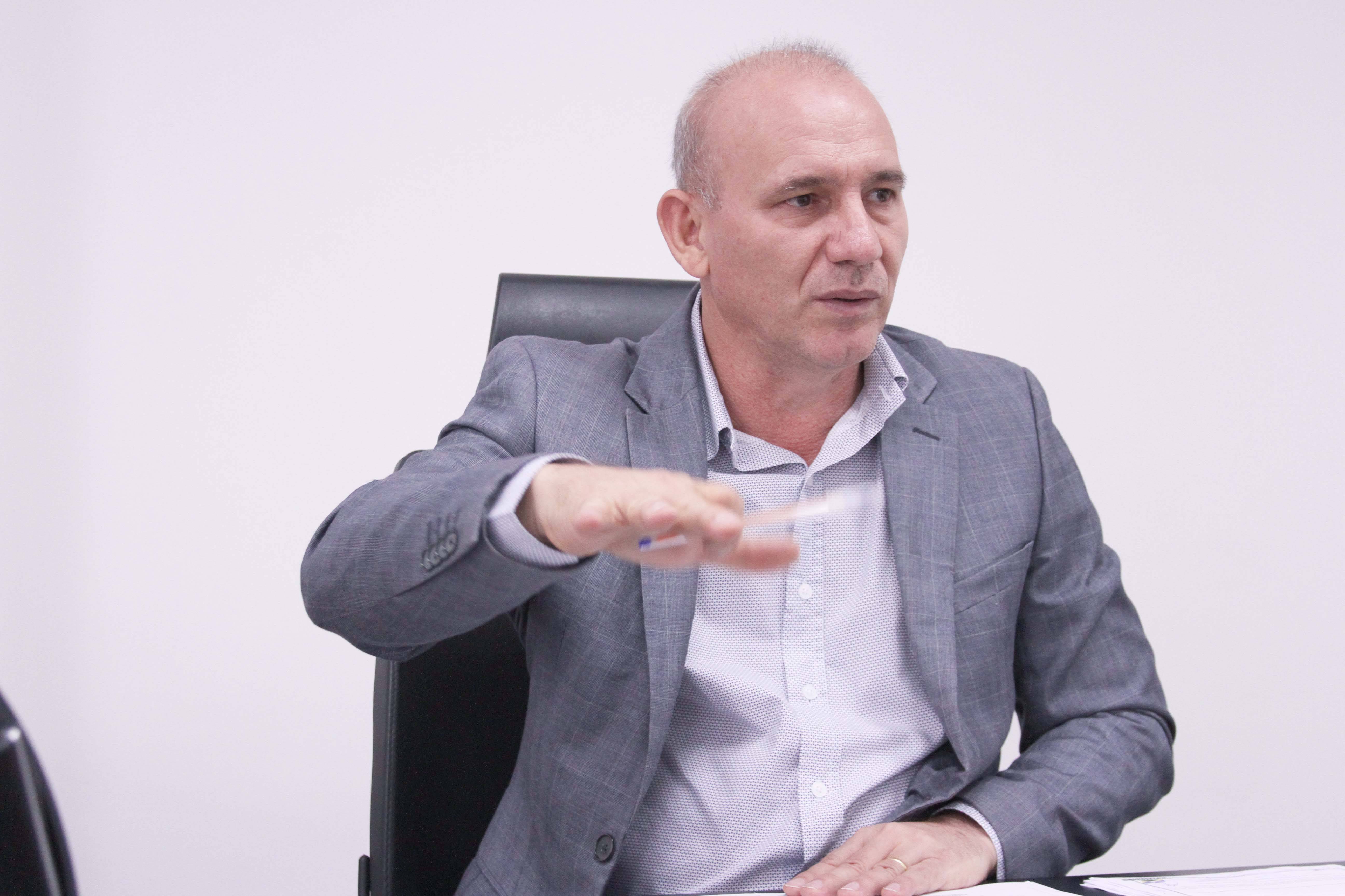 Deputado Ezequiel destina recurso para regularização fundiária urbana de Pimenteiras do Oeste
