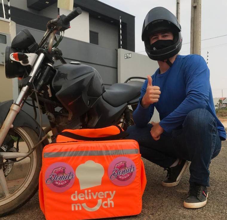 Motoboy: rotina perigosa mas lucrativa que está abrindo oportunidades de empregos durante a pandemia, em Vilhena