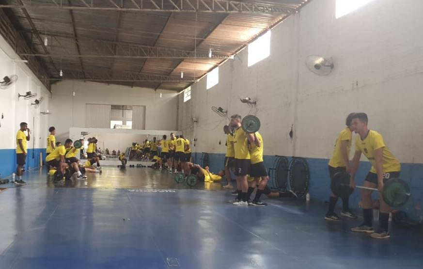 Vilhenense desembarcou na madrugada desta terça-feira em Vilhena e já treina na academia pela manhã