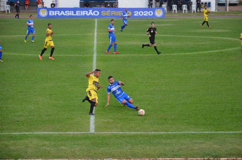 Vilhenense abre o placar no Portal da Amazônia, mas sede empate nos minutos finais