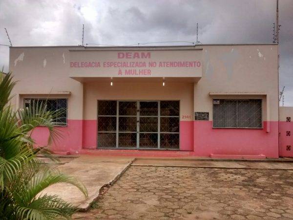 Homem que deu pimenta a bebê de 5 meses é preso por descumprir medida protetiva e responderá também por maus tratos