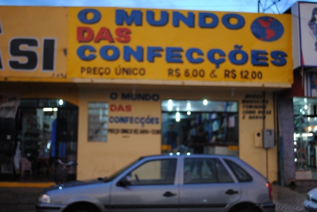 Lojas populares de preço único se multiplicam em Vilhena