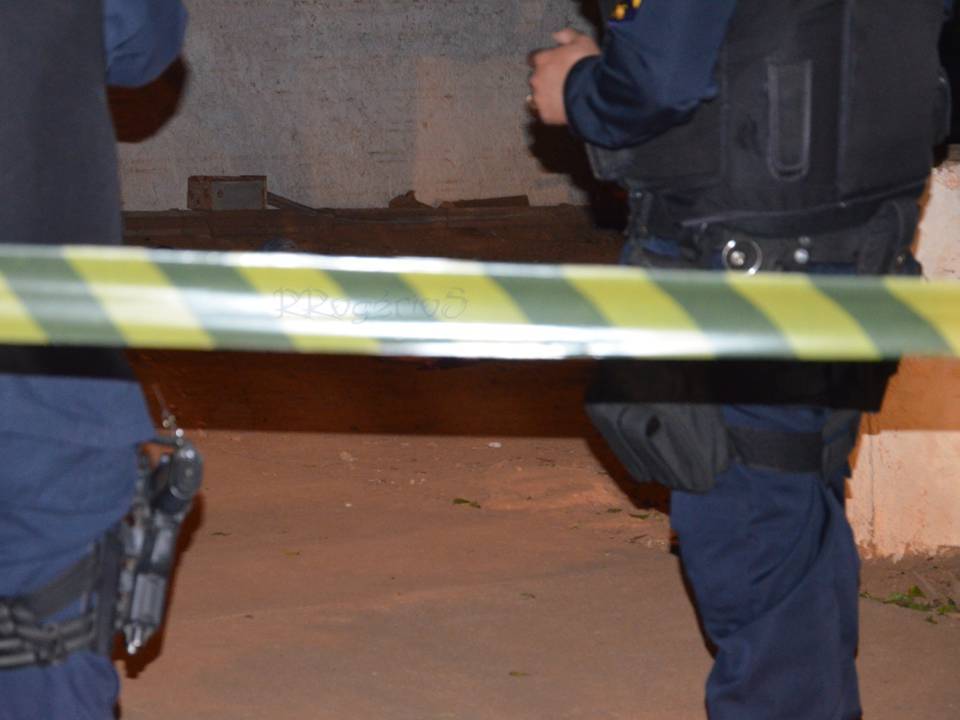 Tragédia: adolescente é encontrado morto na varanda de casa em Colorado do Oeste