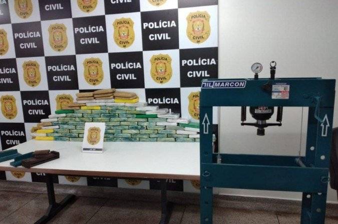 Polícia apreende 100kg de cocaína no DF: droga avaliada em R$ 5 milhões foi fornecida por traficante de Rondônia