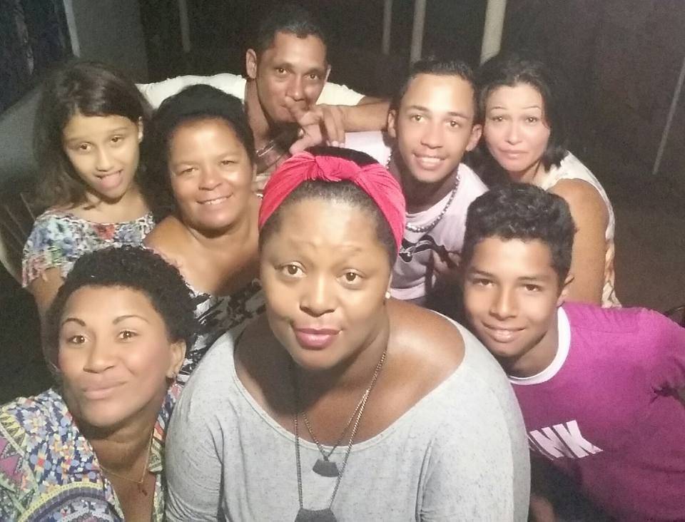 Juiz manda apagar ofensas contra candidata a vice-prefeita; em áudio, pastor denuncia “injustiça contra essa menina”