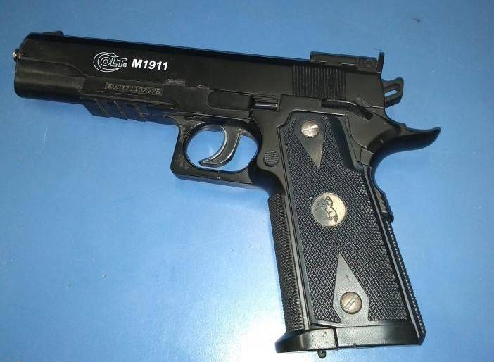 Usando simulacro de pistola, rapaz de 22 aterroriza bairro em Vilhena e acaba preso pela Polícia Militar