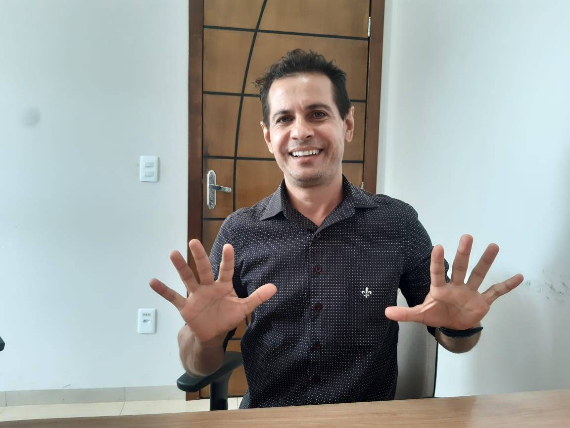 Estreante na política, empresário que disputa prefeitura agradece eleitores e prevê bom desempenho nas urnas
