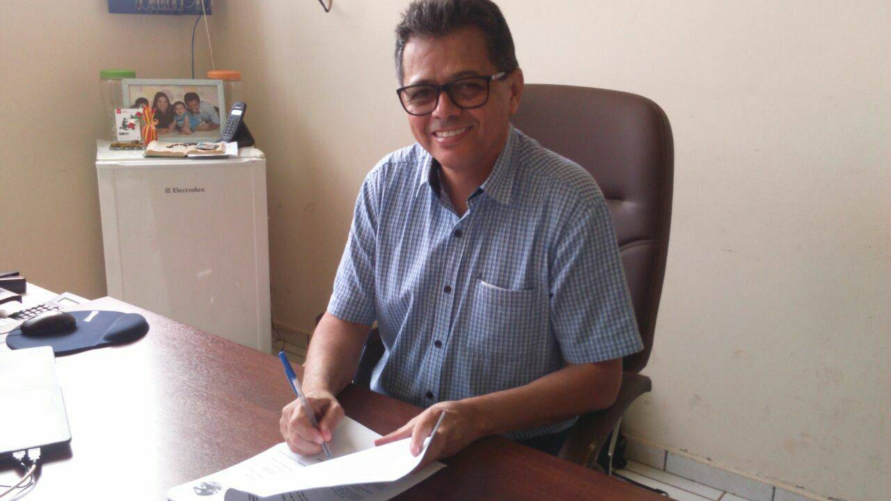 Prefeito de Colorado do Oeste é reeleito com folga; cidade tinha outros três candidatos ao cargo
