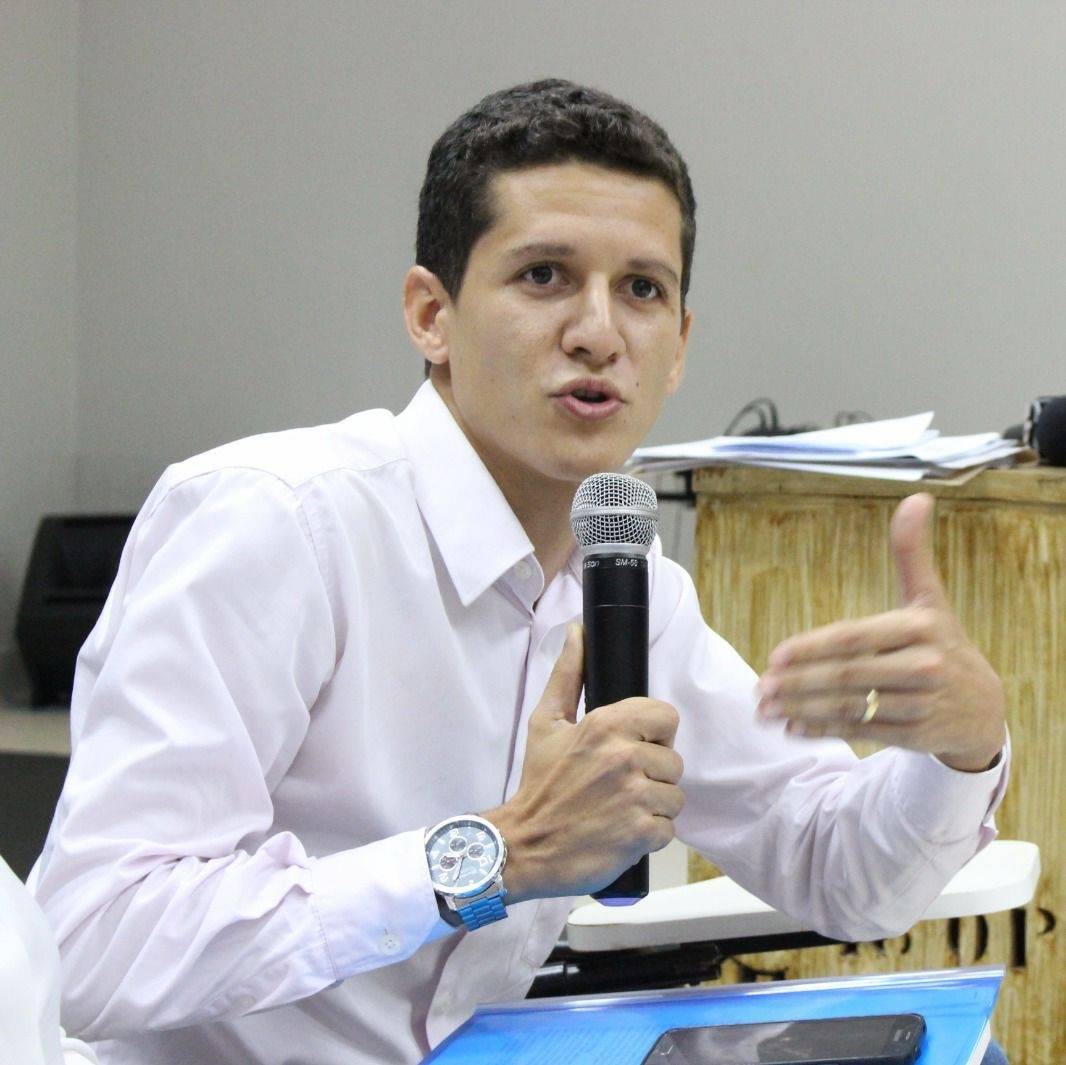 Em cidade onde prefeito se elegeu sem adversários, destaque foi jovem vereador que saiu de Vilhena ainda criança