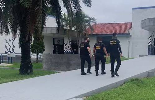 Em cidade de Rondônia, PF cumpre mandados contra organização criminosa ligada ao tráfico internacional de drogas