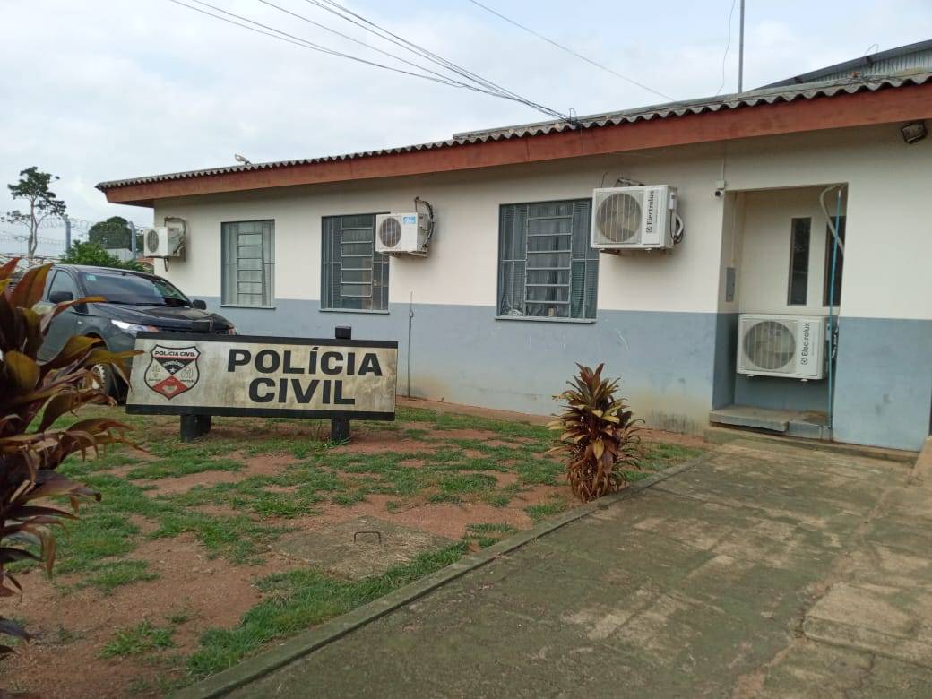 Ladrão furta celulares em loja, deixa aparelhos escondidos e menina de 09 anos acha; suspeito foi filmado e preso