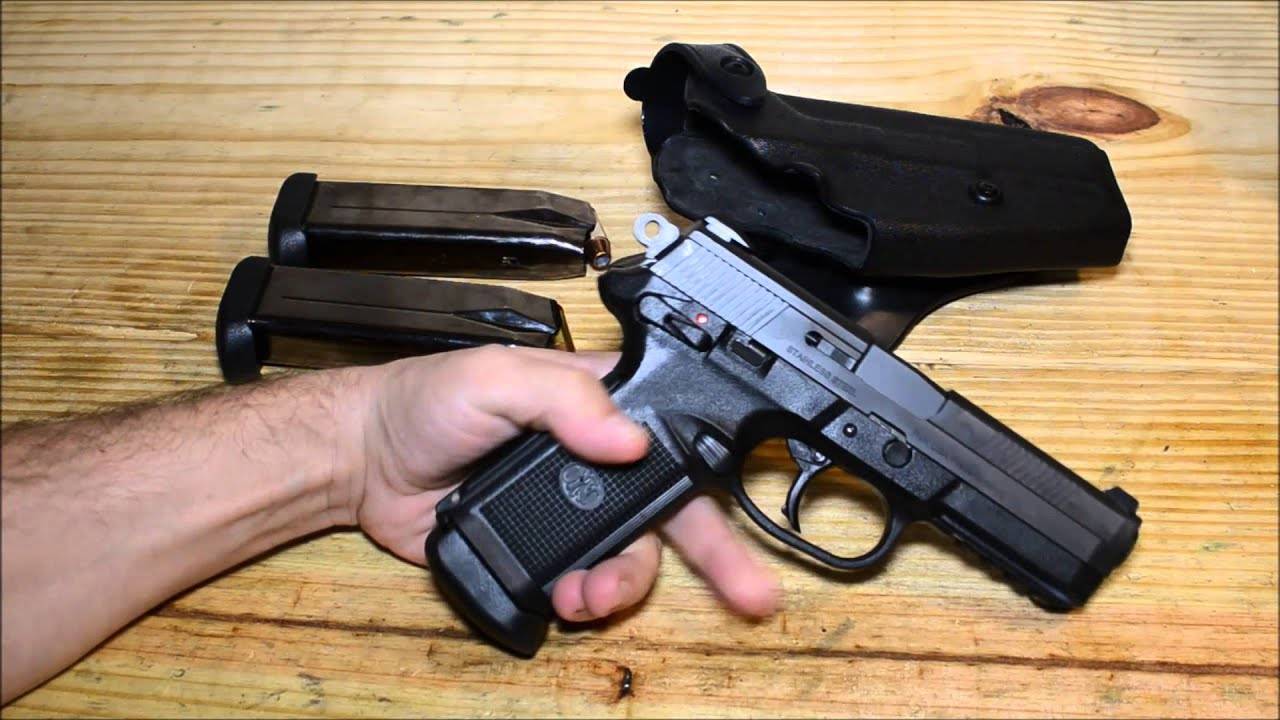 Flagrado com pistola e munições, rapaz de 28 anos diz à polícia que estava indo cobrar dívida em Vilhena
