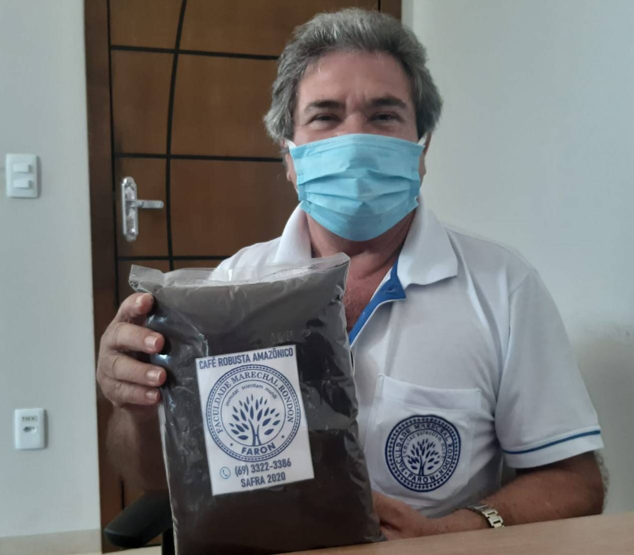 Experiência feita por universitários em faculdade de Vilhena mostra que solo da cidade produz café de boa qualidade
