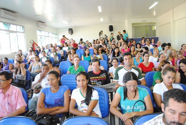 Após dois anos de debates, Câmara aprova PCCS de professores