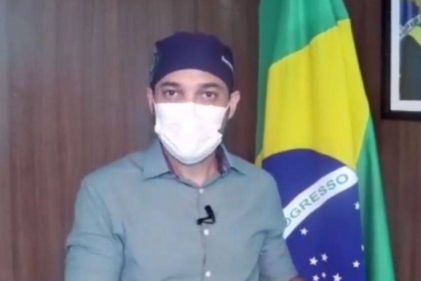 ASSISTA: em vídeo nas redes sociais, secretário de Saúde de Rondônia confirma que governador e primeira-dama estão na UTI