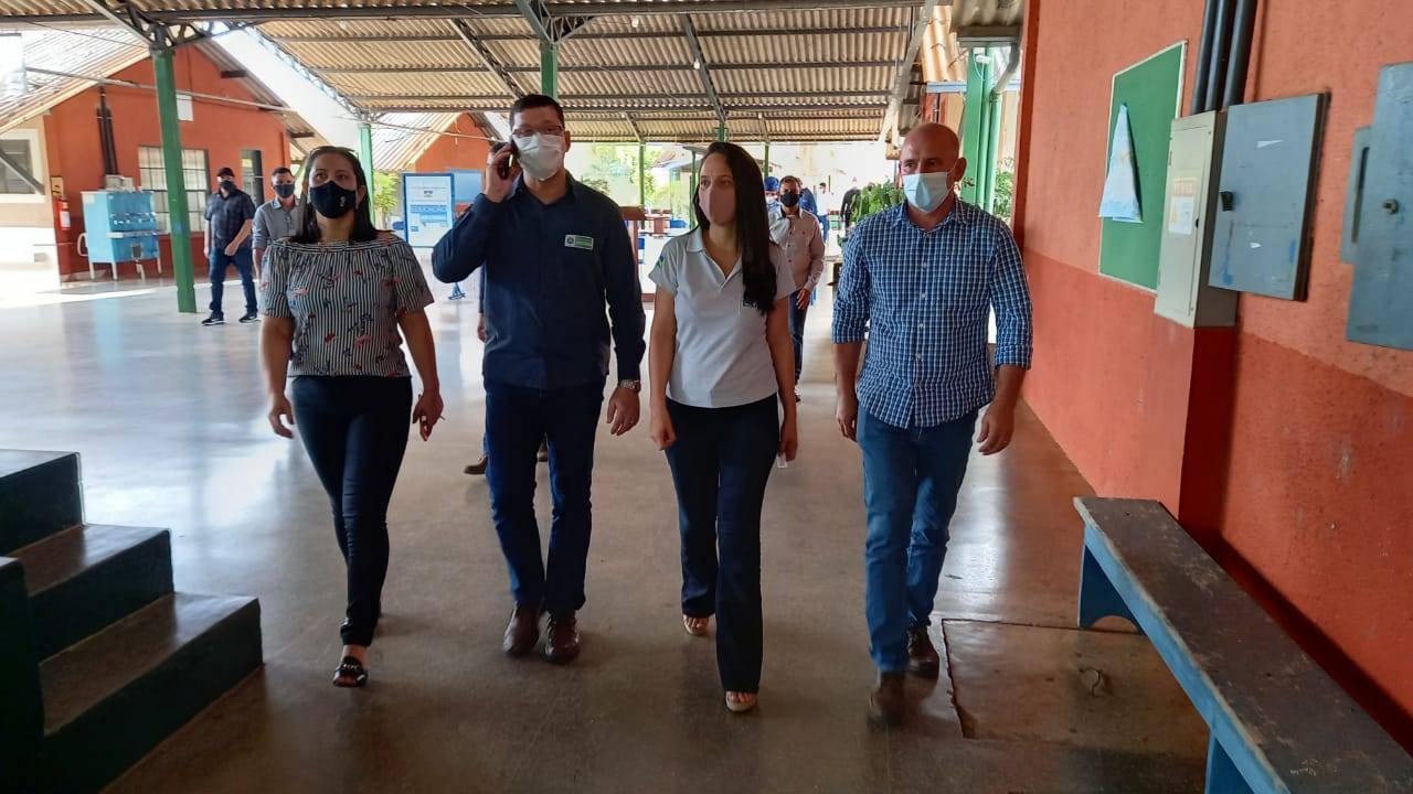 Ezequiel Neiva tem solicitações atendidas pelo governador Marcos Rocha, para reformas e ampliações de escolas e da CRE no Cone Sul