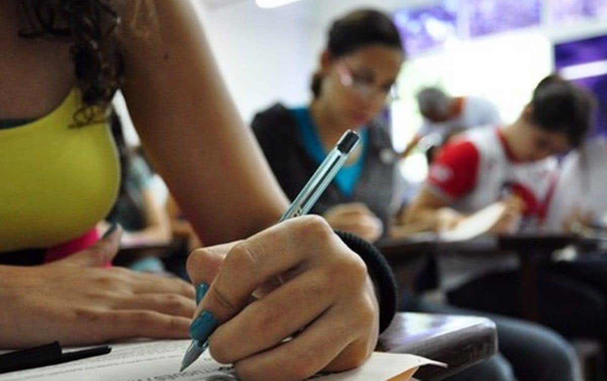 Cerejeiras suspende provas do ENEM, Colorado do Oeste estuda fazer o mesmo e Vilhena poderá ter salas lotadas