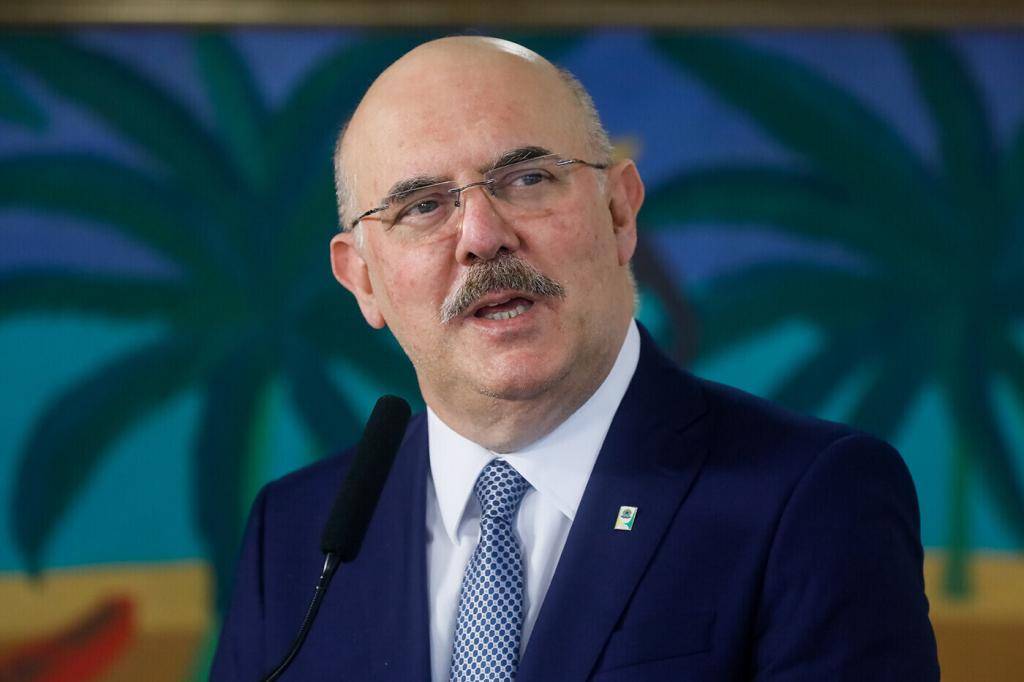 Ministro da Educação confirma que duas cidades de RO não fizeram ENEM; prefeitos tomaram decisão com aval do STF